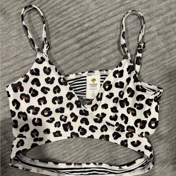 Leopard Print Bikini Set - Picture 2 of 9